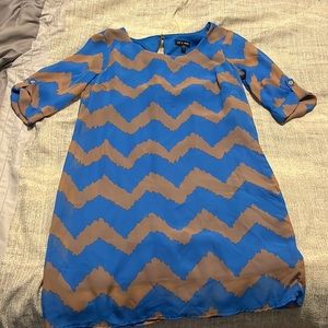 Beautiful simple dress!!